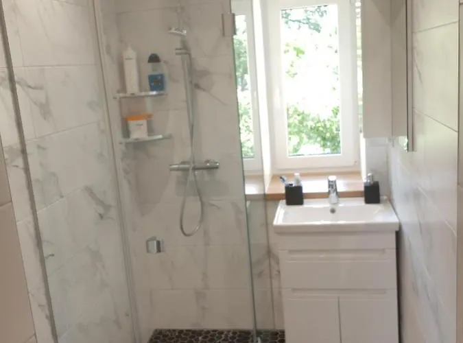 Tammelinna House, 3 Bedroom + Living *